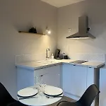Bel Renove Avec Grande Terrasse Proche Lillet A Apartment